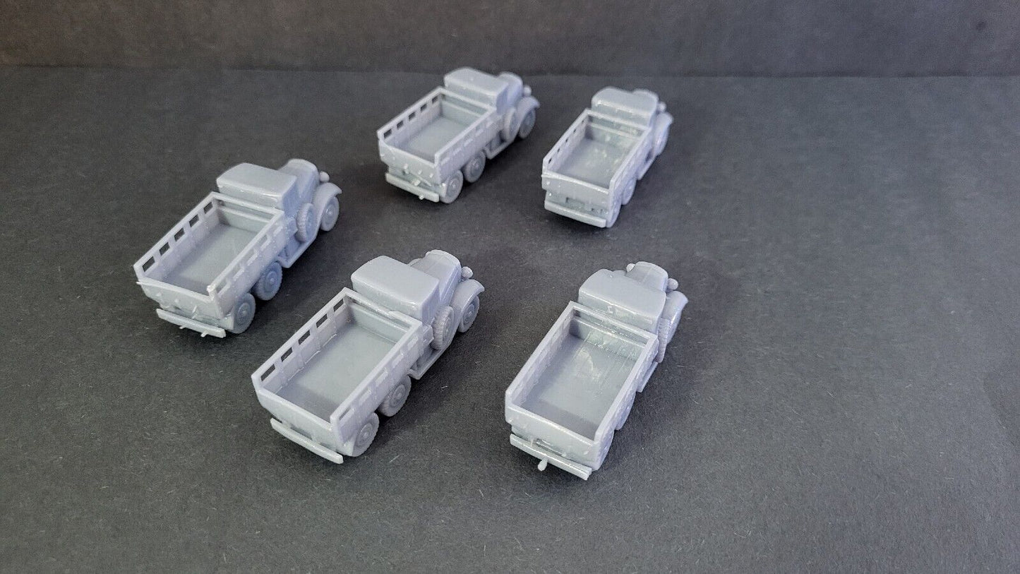 Izuzu Transport Truck Platoon