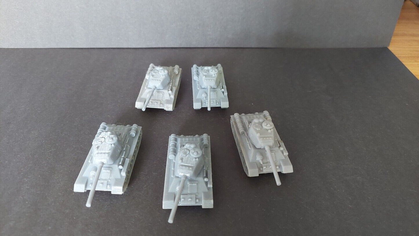 T-34 /85 tank platoon