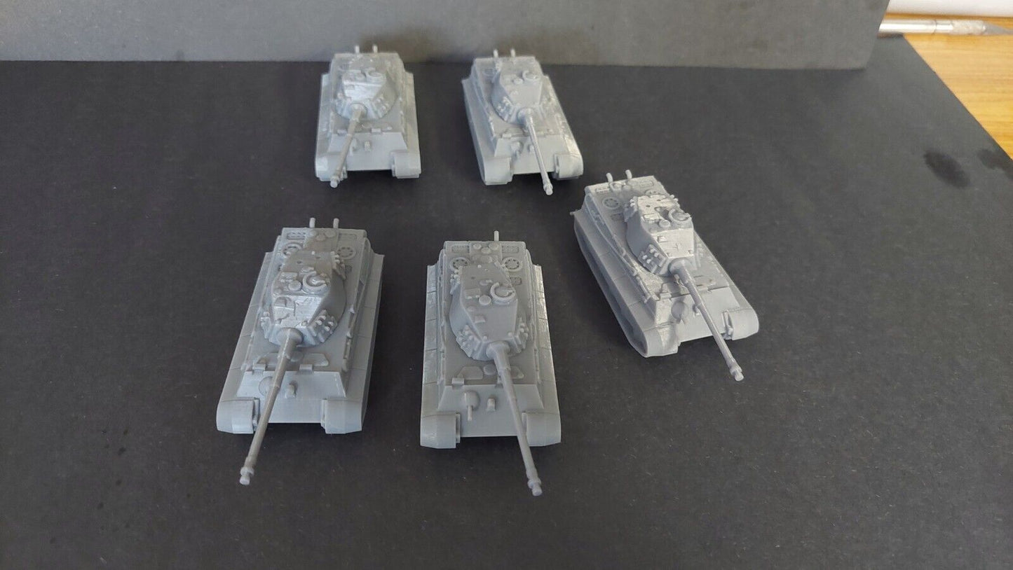 King Tiger tank Platoon